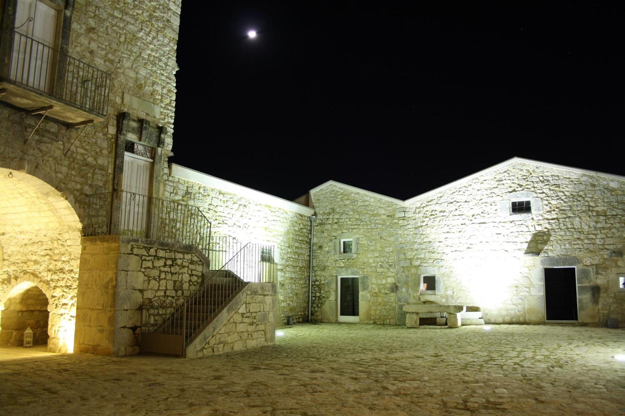 Valata Minusa Country Resort Cannizzara Экстерьер фото