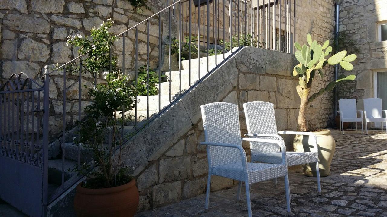 Valata Minusa Country Resort Cannizzara Экстерьер фото
