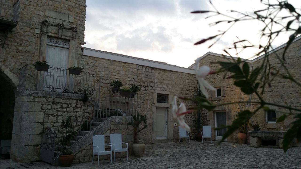 Valata Minusa Country Resort Cannizzara Экстерьер фото