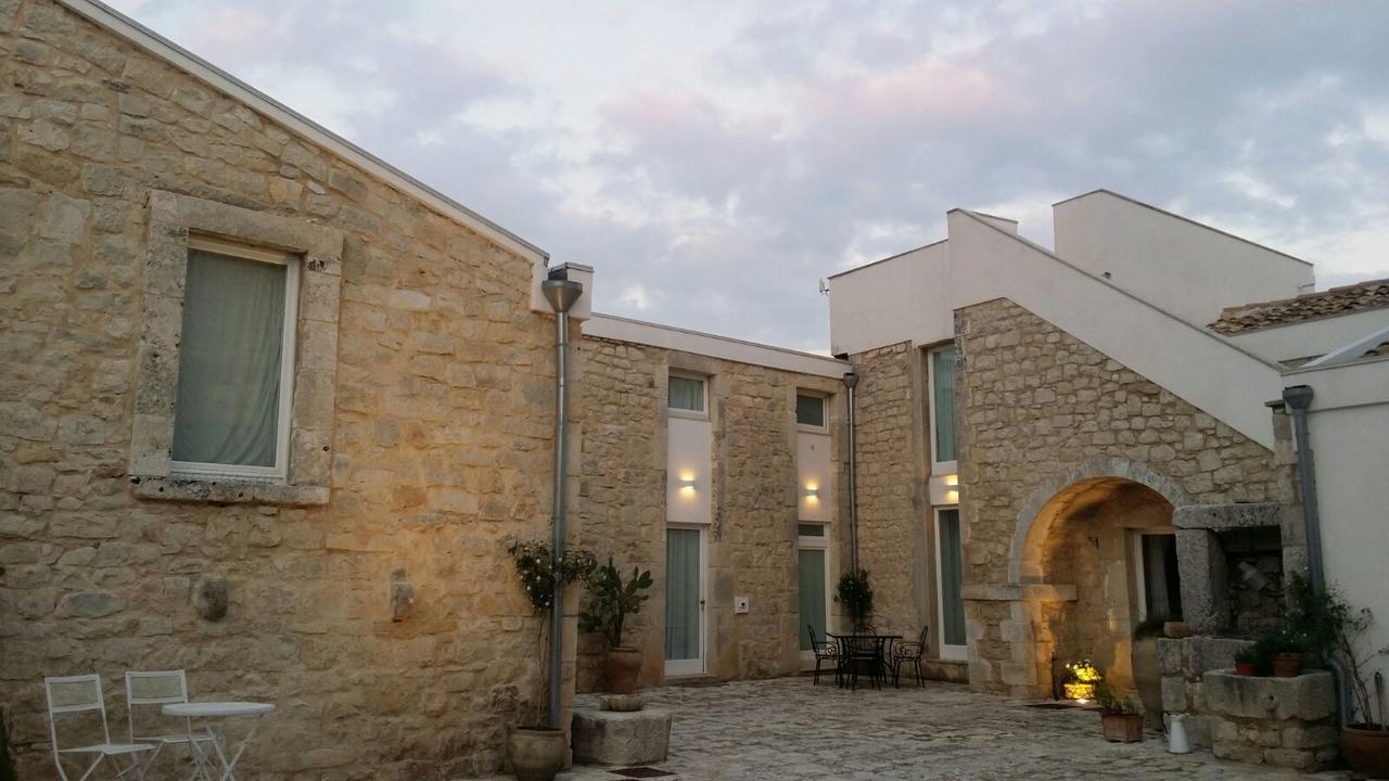Valata Minusa Country Resort Cannizzara Экстерьер фото
