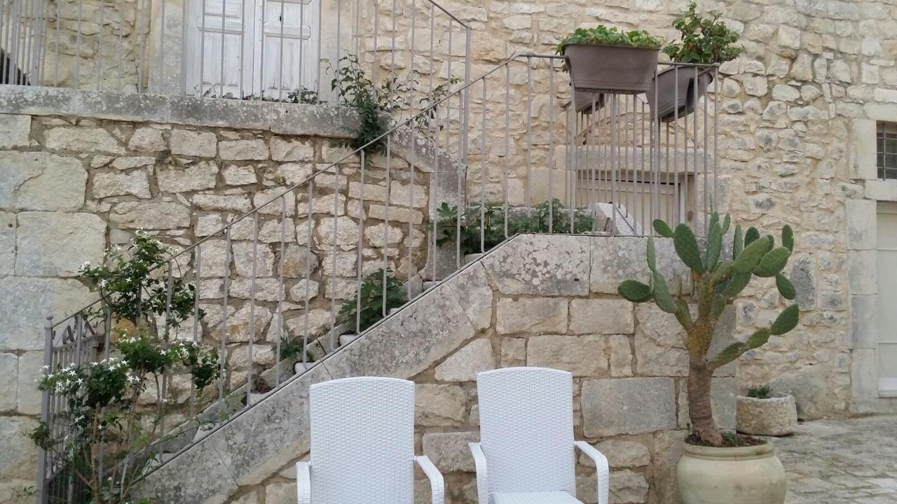 Valata Minusa Country Resort Cannizzara Экстерьер фото